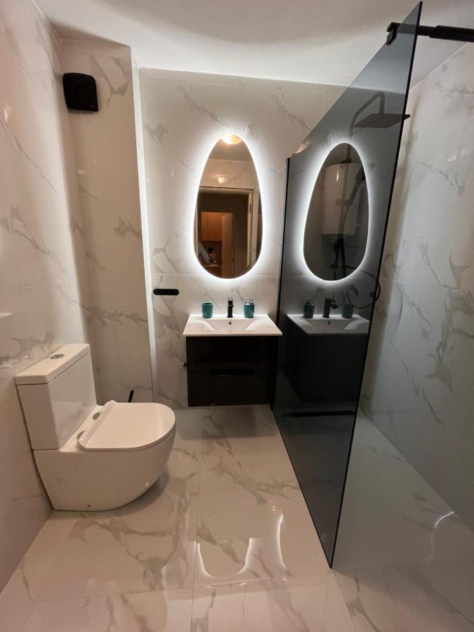 Apartment Ana - City Center เบลเกรด ภายนอก รูปภาพ